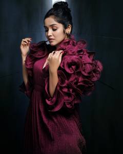 anikha-surendran-latest-photoshoot-in-femy-antony-makeup-008