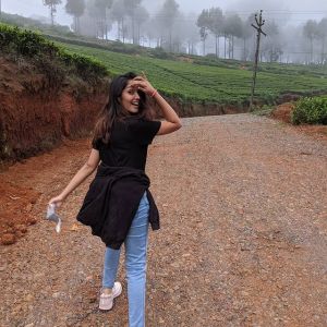 anikha-surendran-latest-pics-003