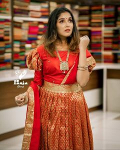 anikha-surendran-new-look-001