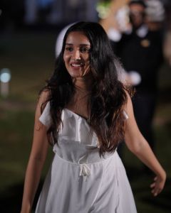anikha-surendran-new-photoshoot021-004