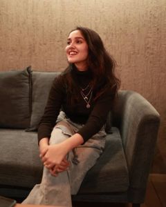 anikha-surendran-new-photoshoot021-008