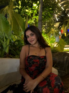 anikha-surendran-night-party-photos