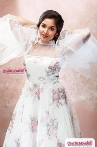anikha-surendran-recent-photo-002