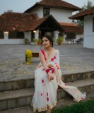 anikha-surendran-in-set-saree-photos-007