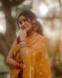 anikha-surendran-in-cotton-saree-with-thread-work-and-blouse-style-photos-001