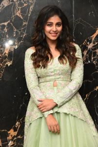 Actress Anjali Pictures @ Macherla Niyojakavargam Reddy Song Launch