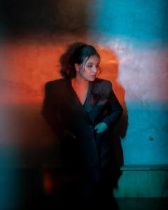 anjali-in-black-formal-wear-outfit-photos