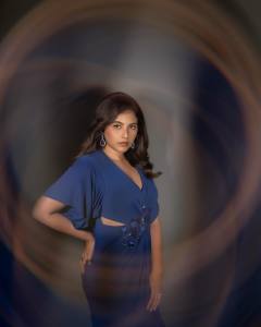 anjali-in-latest-style-dress-ideas-photos-004