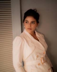 anjali-in-latest-style-dress-ideas-photos-008