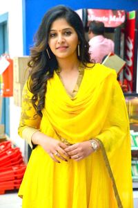anjali-latest-pics-200-00458
