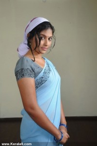 anjali-latest-stills-00580