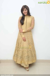 anjali-new-images-download-00237