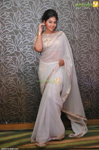 anjali-stills-00172