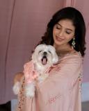anjali-actress-with-her-pet-dog-photos-001