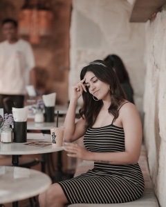 anju-kurian-in-black-outfit-photos-003