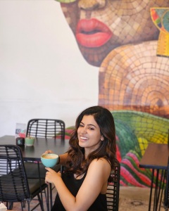 anju-kurian-in-black-outfit-photos