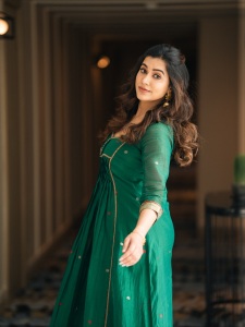anju-kurian-in-green-function-wear-co-ord-set-kurta-photos-001