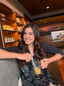 anju-kurian-in-printed-frock-design-ideas-photos-004