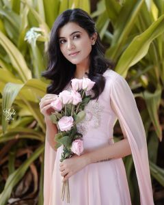 anju-kurian-latest-images-012