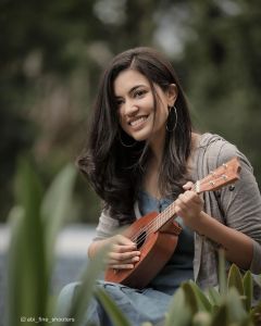 anju-kurian-latest-images-015