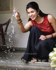 anju-kurian-latest-images-024