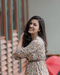anju-kurian-latest-images-032