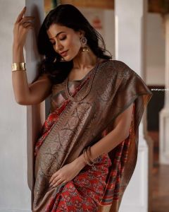 anju-kurian-latest-images-037