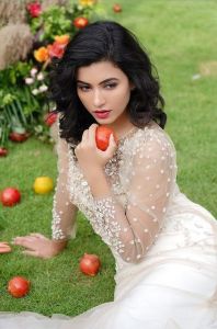 anju-kurian-latest-images-040