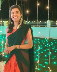 anju-kurian-latest-images-049
