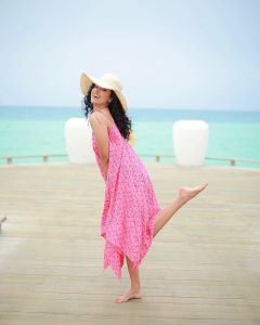 anju-kurian-latest-images-068