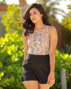 anju-kurian-latest-images-072