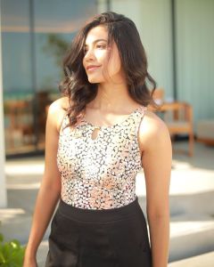 anju-kurian-latest-images-082