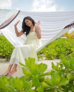 anju-kurian-latest-images-088