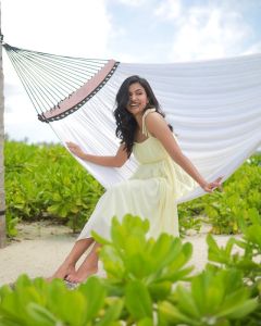 anju-kurian-latest-images-089