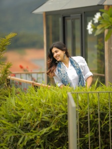 anju-kurian-new-trending-kurti-style-photos-003