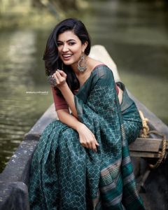 anju-kurian-saree-photos