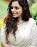 ann-augustine-new-onam-photos-2021-002