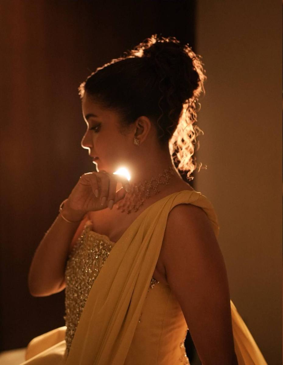 anna-ben-award-function-look-photo-008