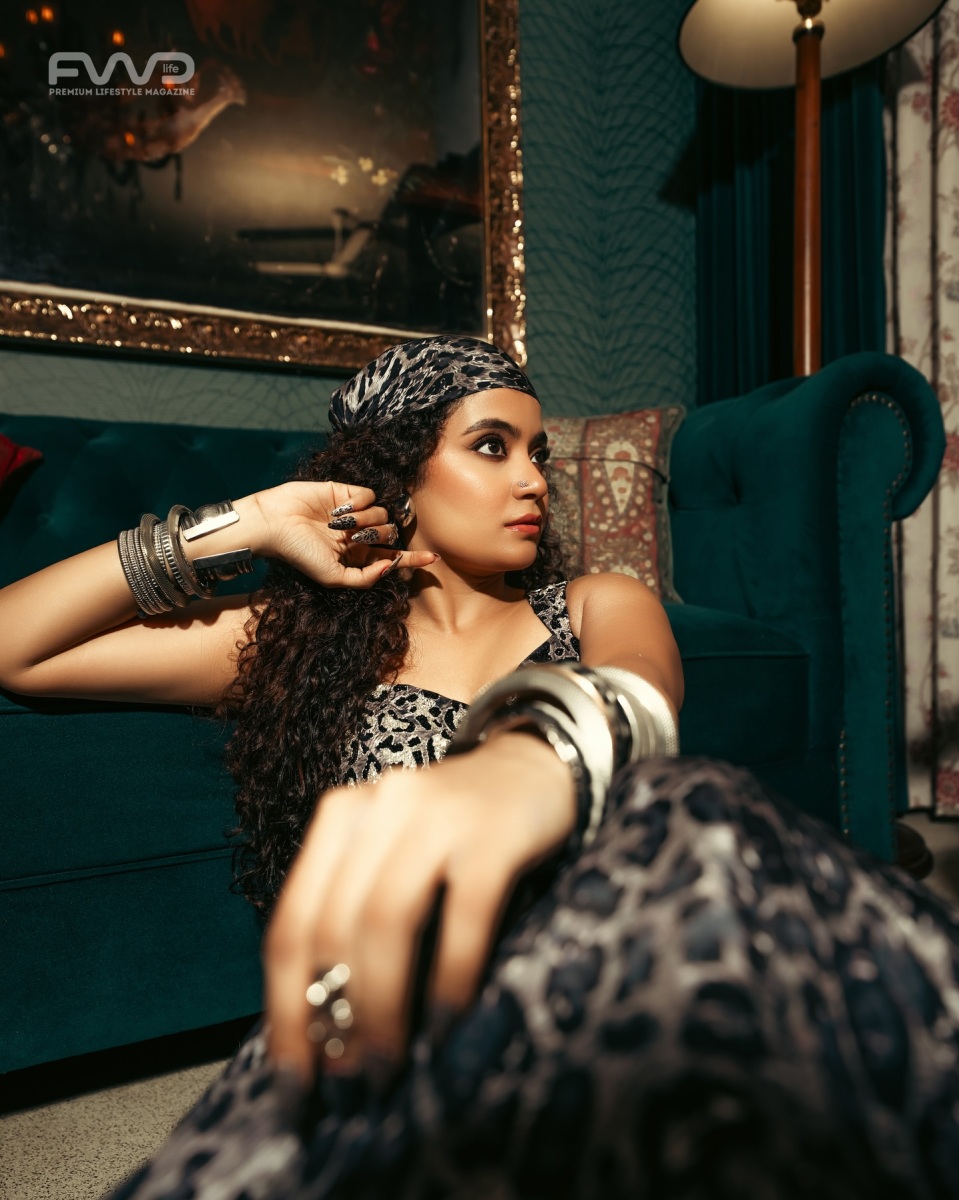 anna-ben-fwd-photoshoot-pictures-002