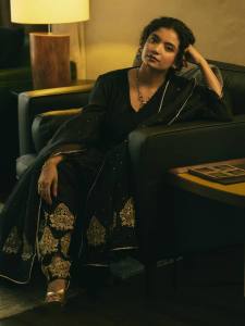 anna-ben-in-green-party-wear-churidar-outfit-photos