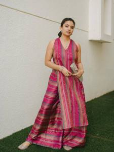 anna-ben-in-kalyan-navratri-dress-party-wear-ideas-photos-002