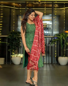 actress-lichi-new-photos