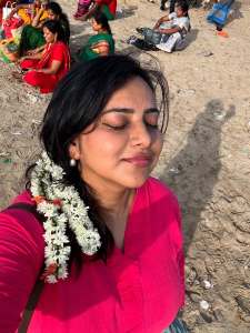 anna-reshma-rajan-in-mallipoo-with-makeup-look-photos-001