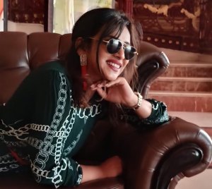 anna-reshma-rajan-new-photos-0433-008