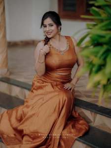 anna-reshma-rajan-viral-photoshoot-photos-005