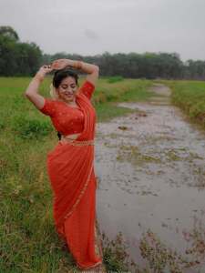 anna-reshma-rajan-viral-photoshoot-photos-013