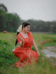 anna-reshma-rajan-viral-photoshoot-photos-014