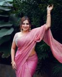 anna-reshma-rajan-hot-look-in-pink-saree-002