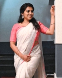 anna-reshma-rajan-latest-photos-in-white-saree-with-pink-blouse