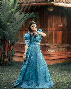 ansiba-hassan-in-black-saree-photoshoot-001